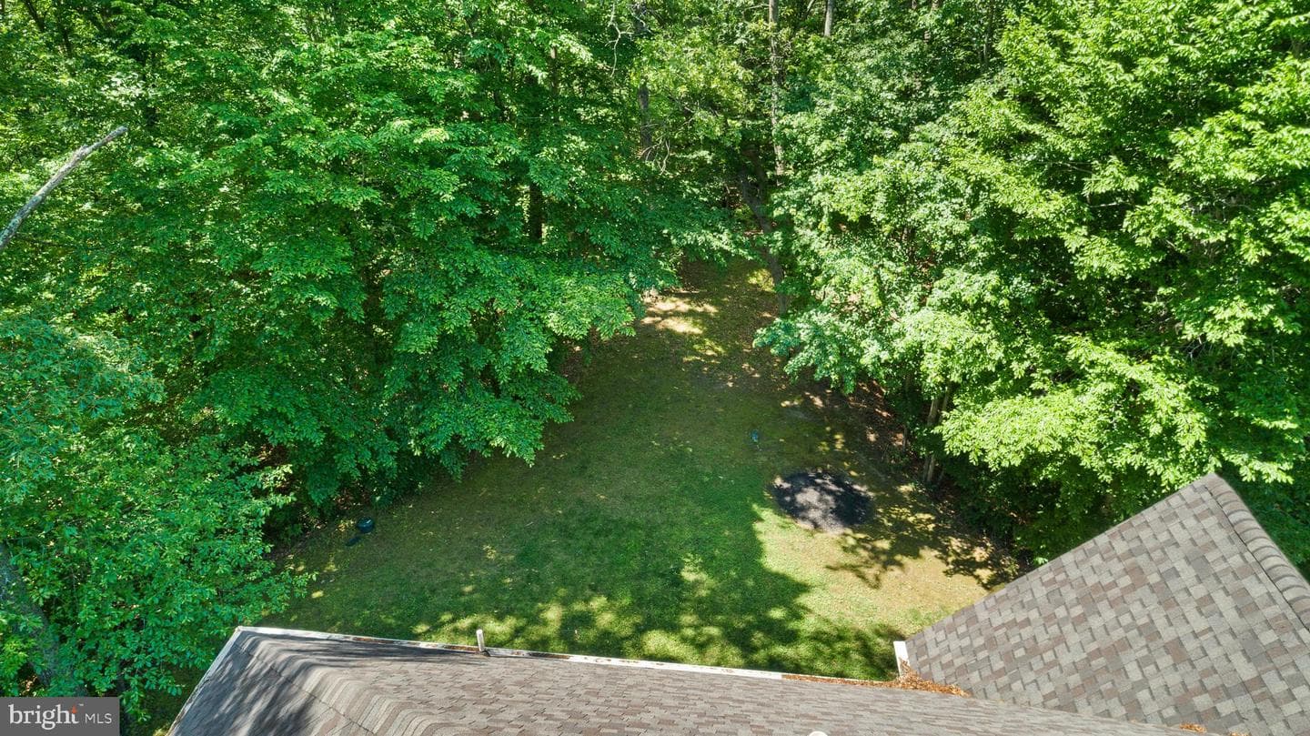 9350 Baker Street photo 82