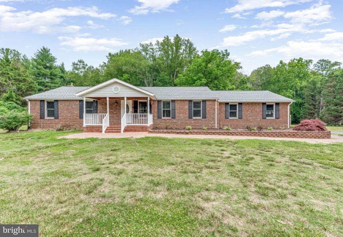 5330 Cove View Drive, Saint Leonard
