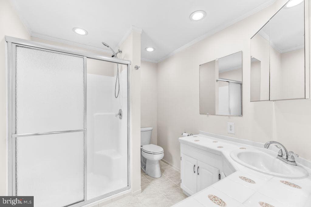 5330 Cove View Drive photo 22