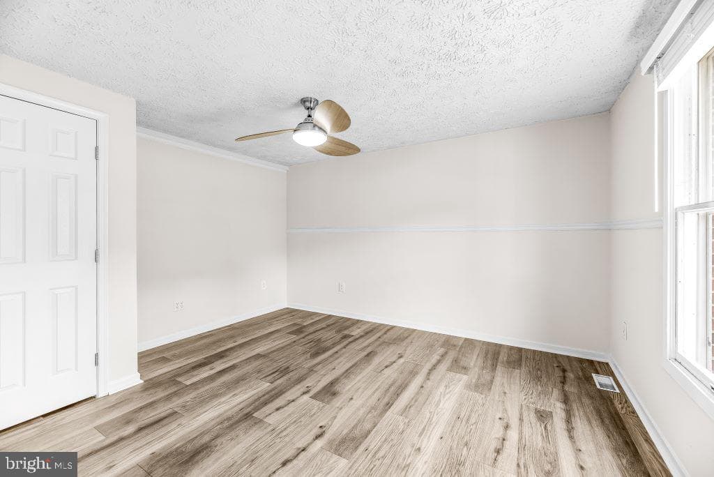 5330 Cove View Drive photo 23