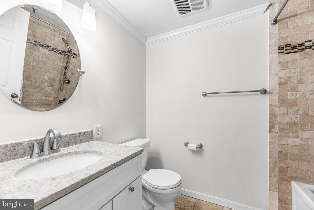 5330 Cove View Drive photo 35