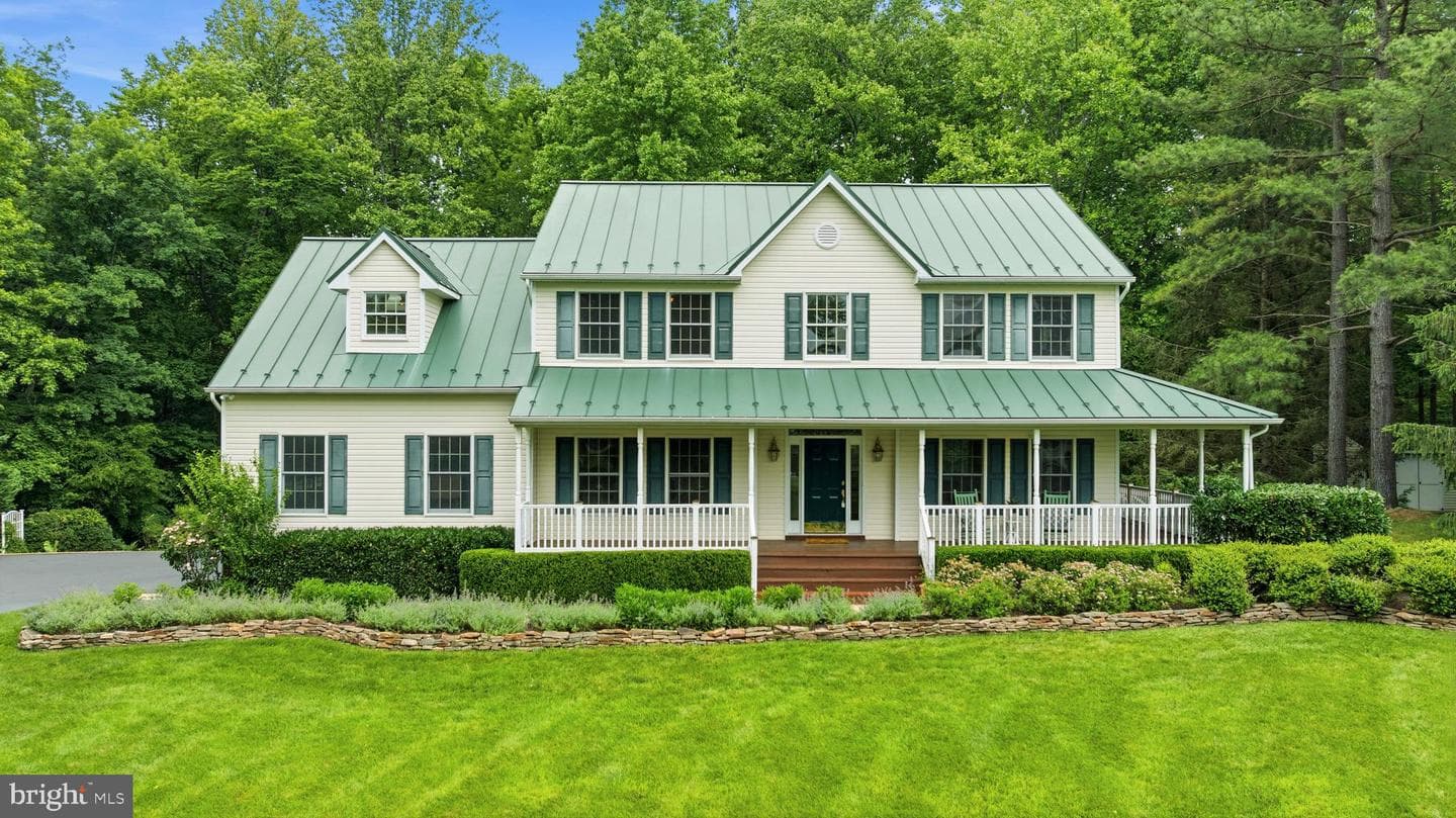 3265 Loring Drive photo 3