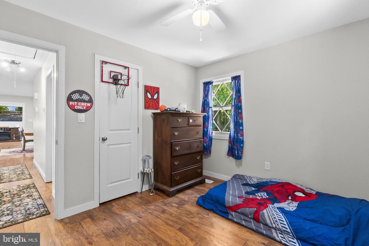 834 Lazy Lane photo 14