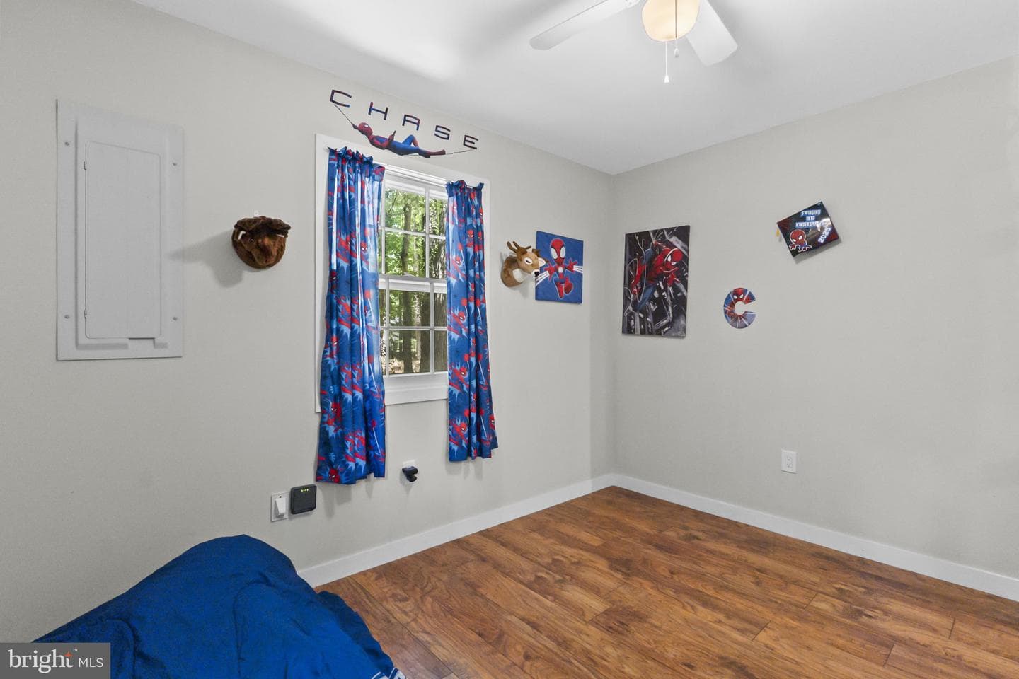 834 Lazy Lane photo 15
