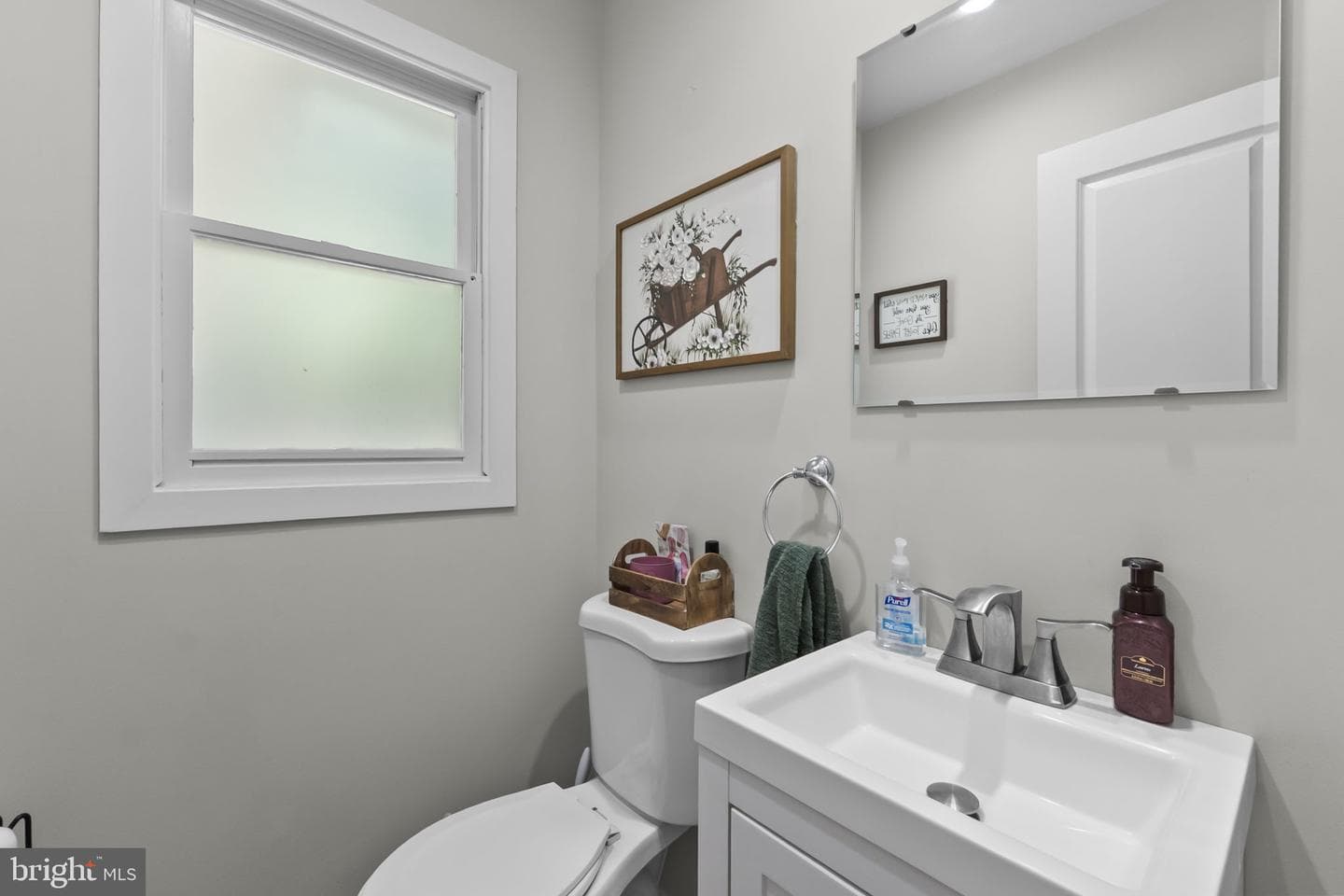 834 Lazy Lane photo 19
