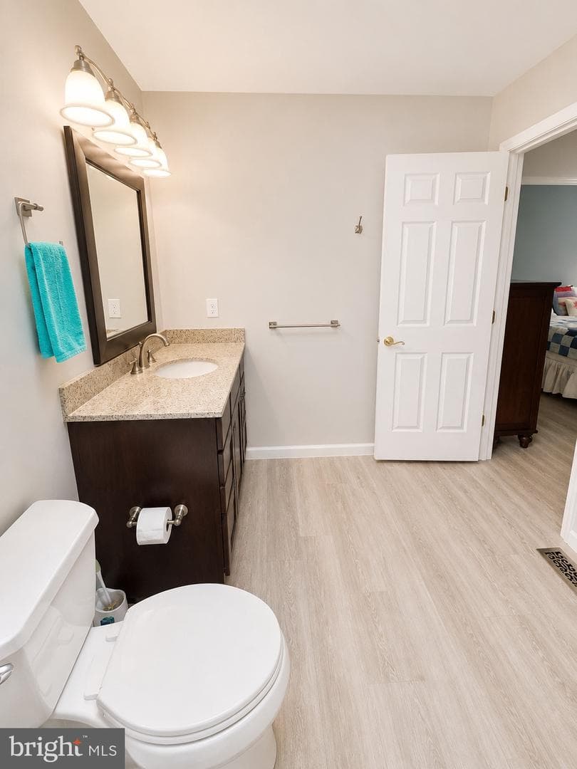 8200 Sycamore Circle photo 28