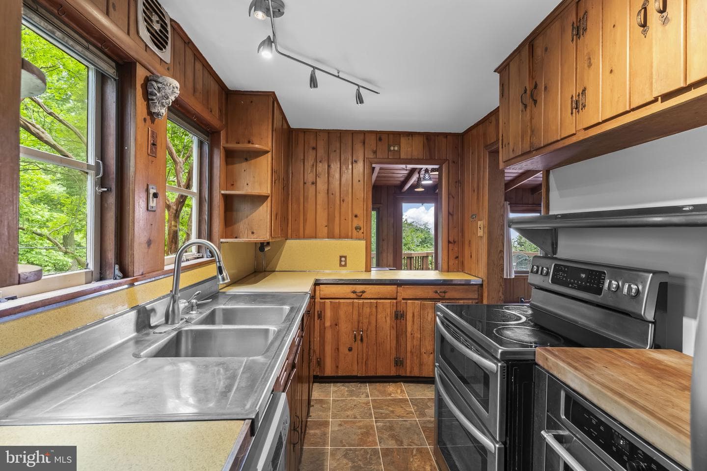 2342 Acacia Road photo 16