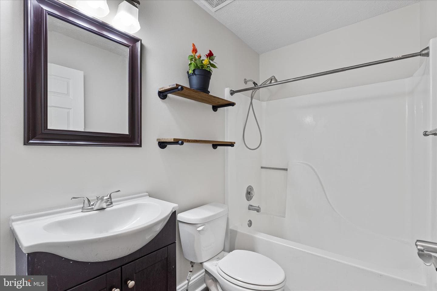 12525 Adobe Circle photo 30