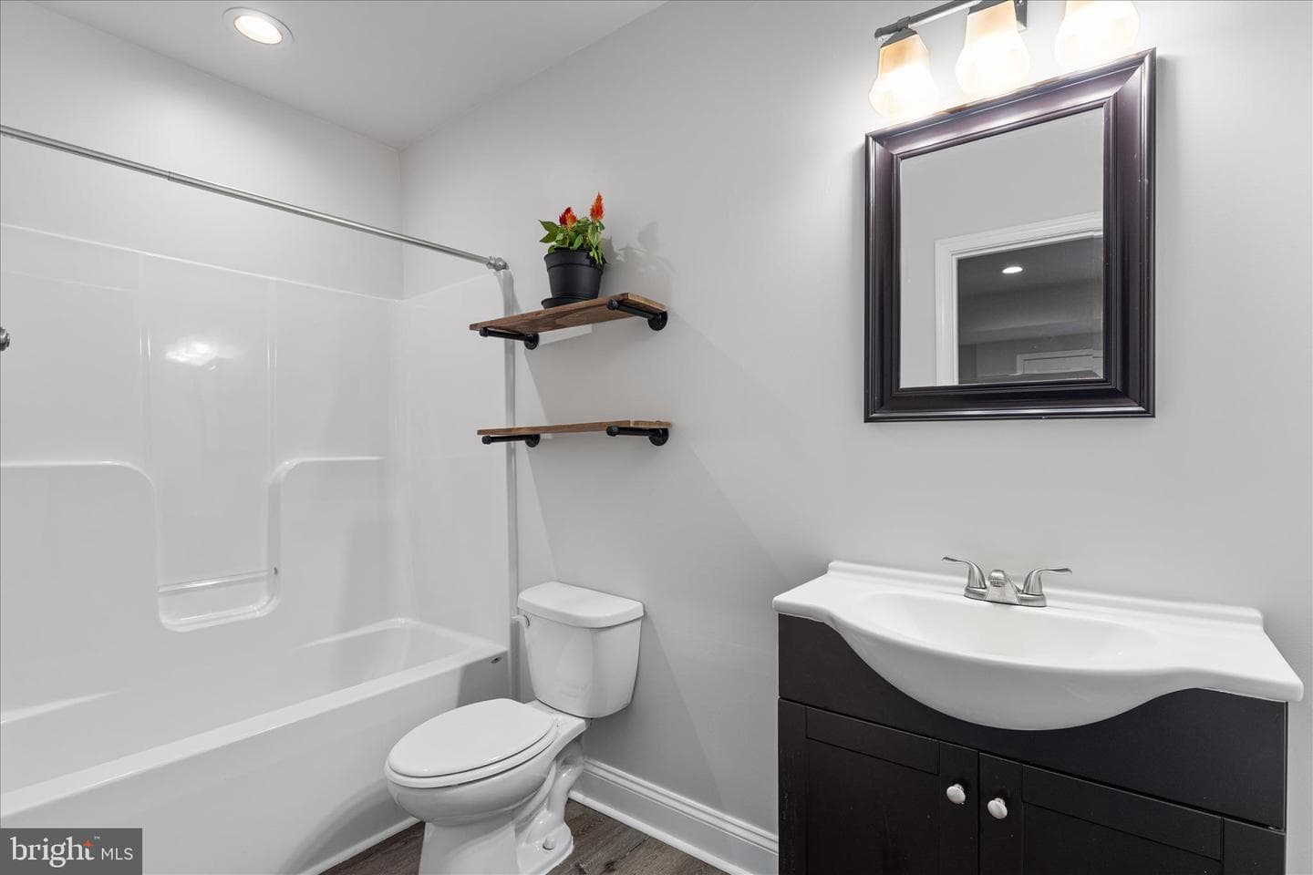 12525 Adobe Circle photo 39