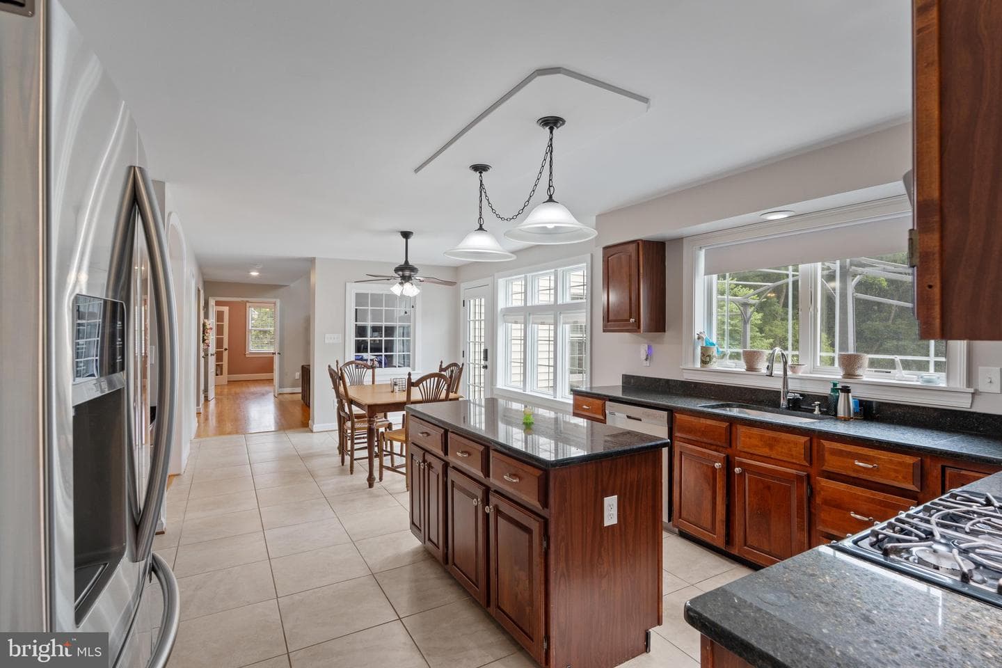 1110 Somerset Lane photo 3
