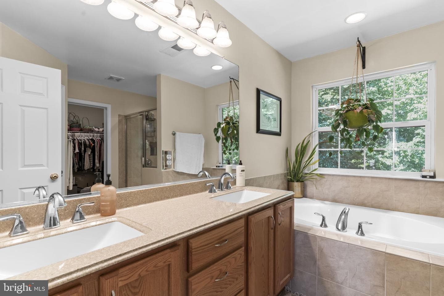 2037 Baythorne Road photo 21