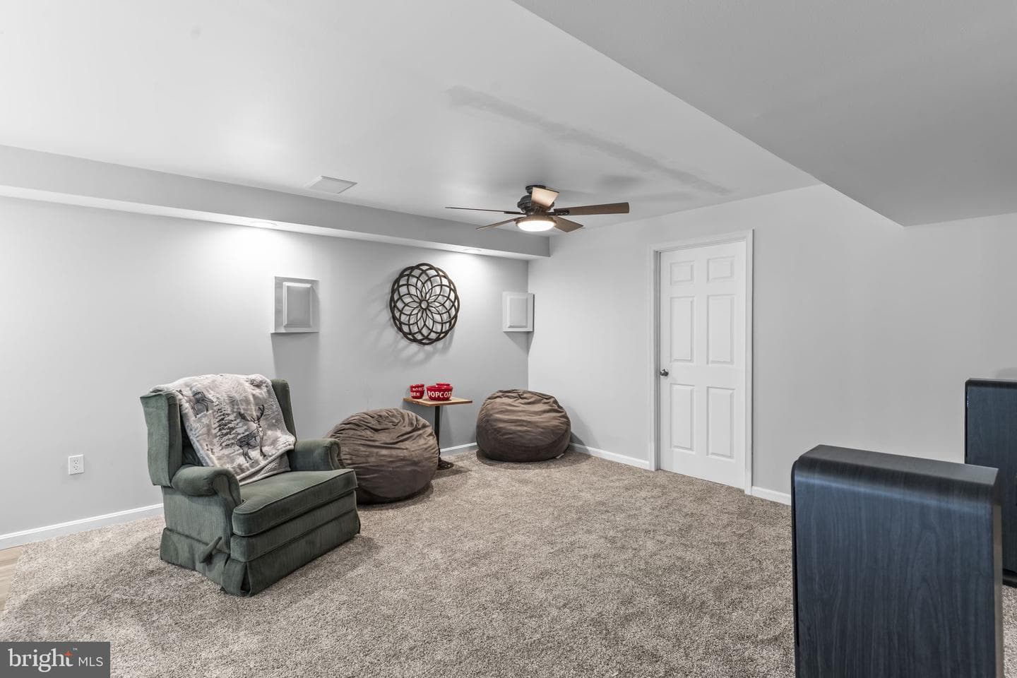 2037 Baythorne Road photo 31