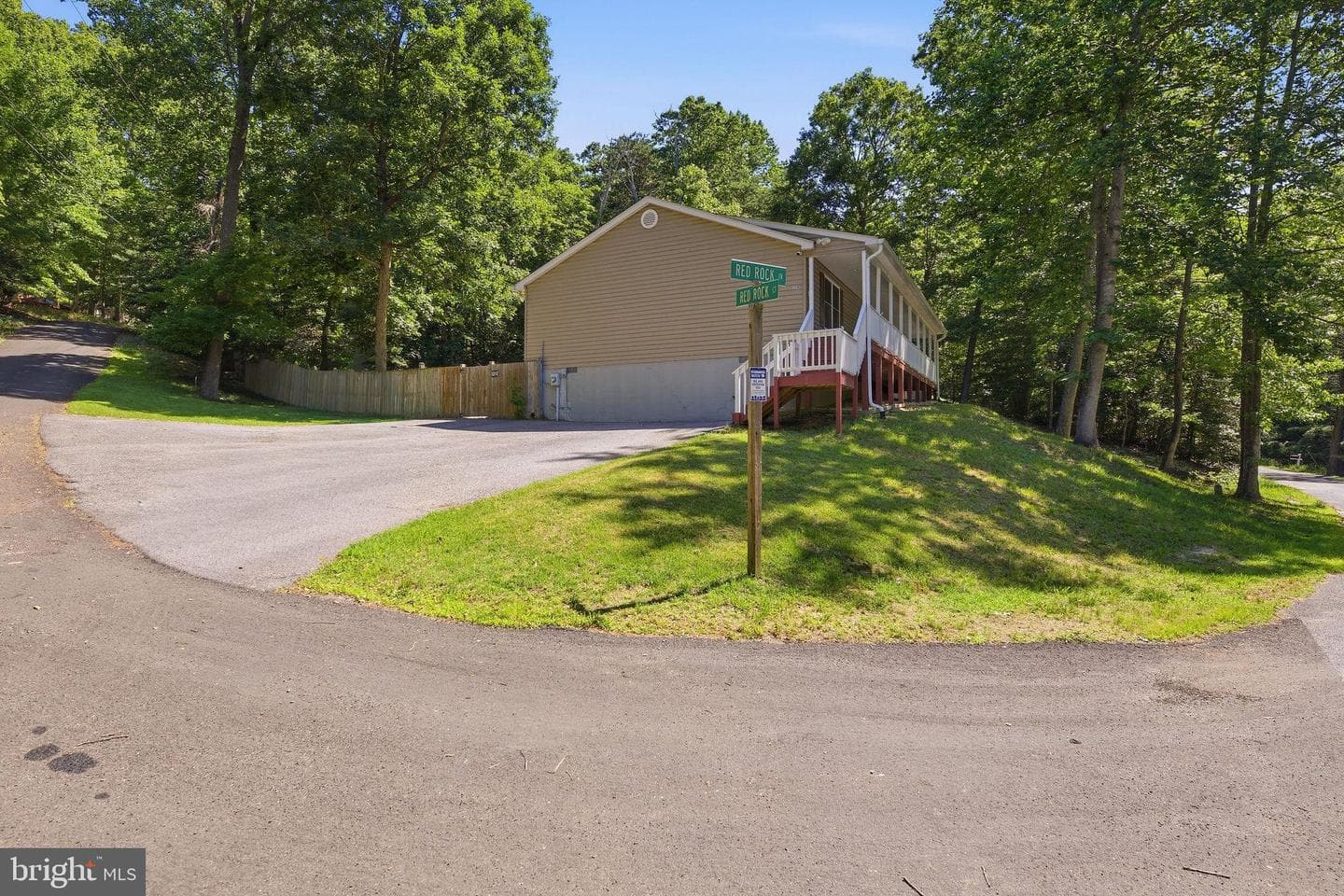 12418 Red Rock Court photo 40