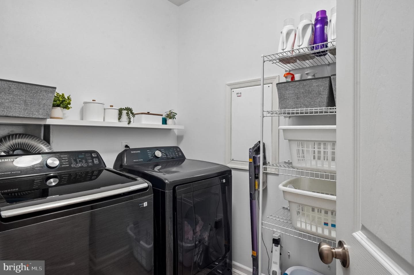 2243 Ivy Lane #8 photo 33