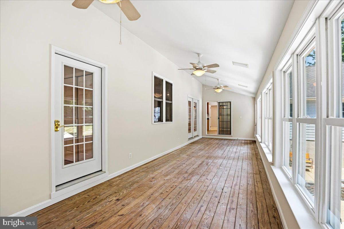 12033 Steven Lane photo 39