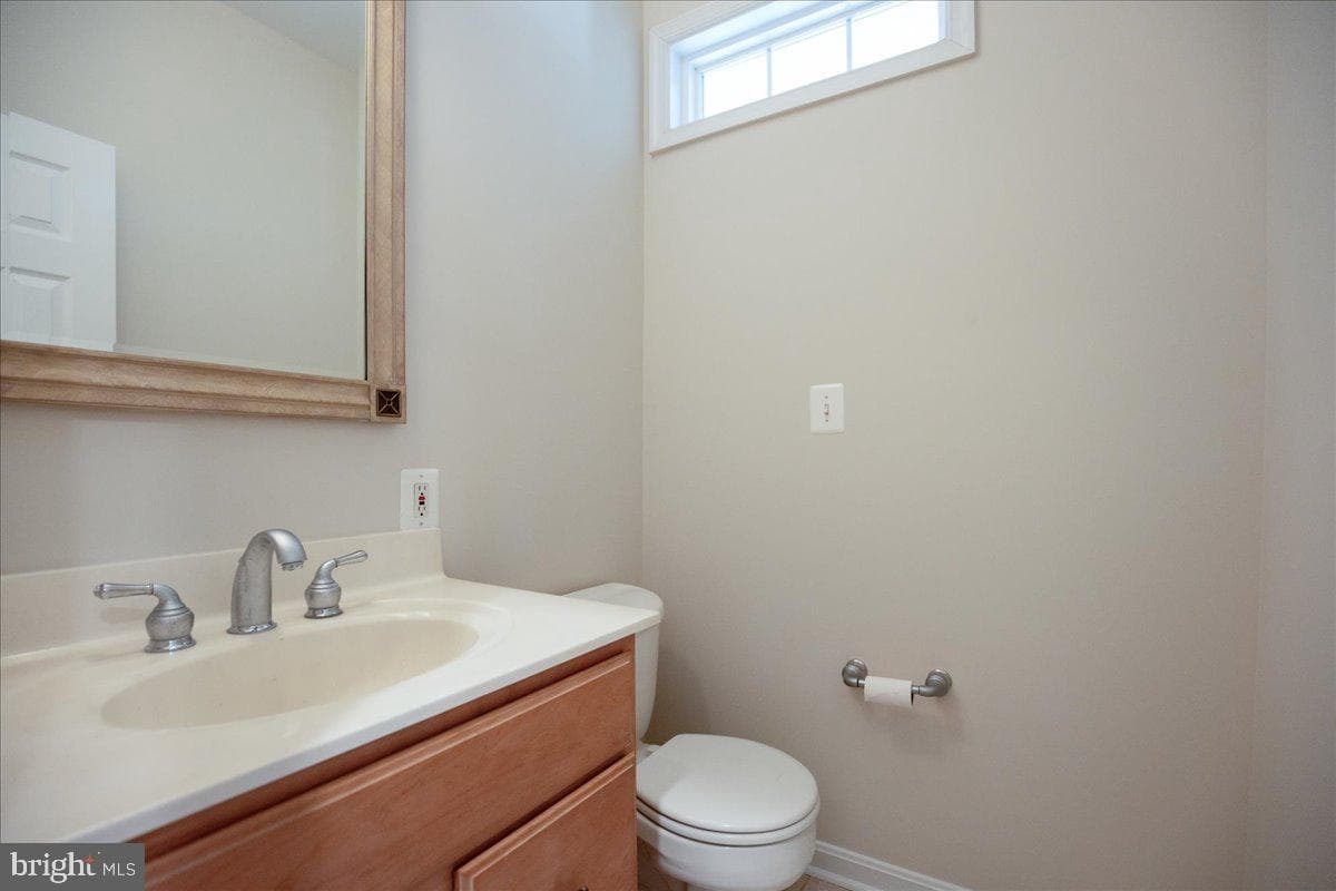 12033 Steven Lane photo 45