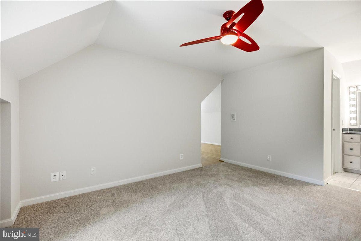 12033 Steven Lane photo 73