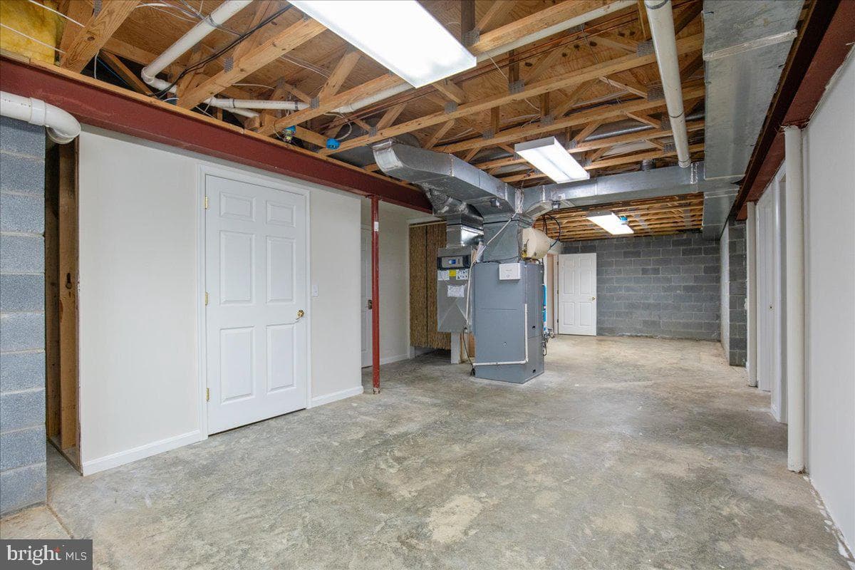 12033 Steven Lane photo 83