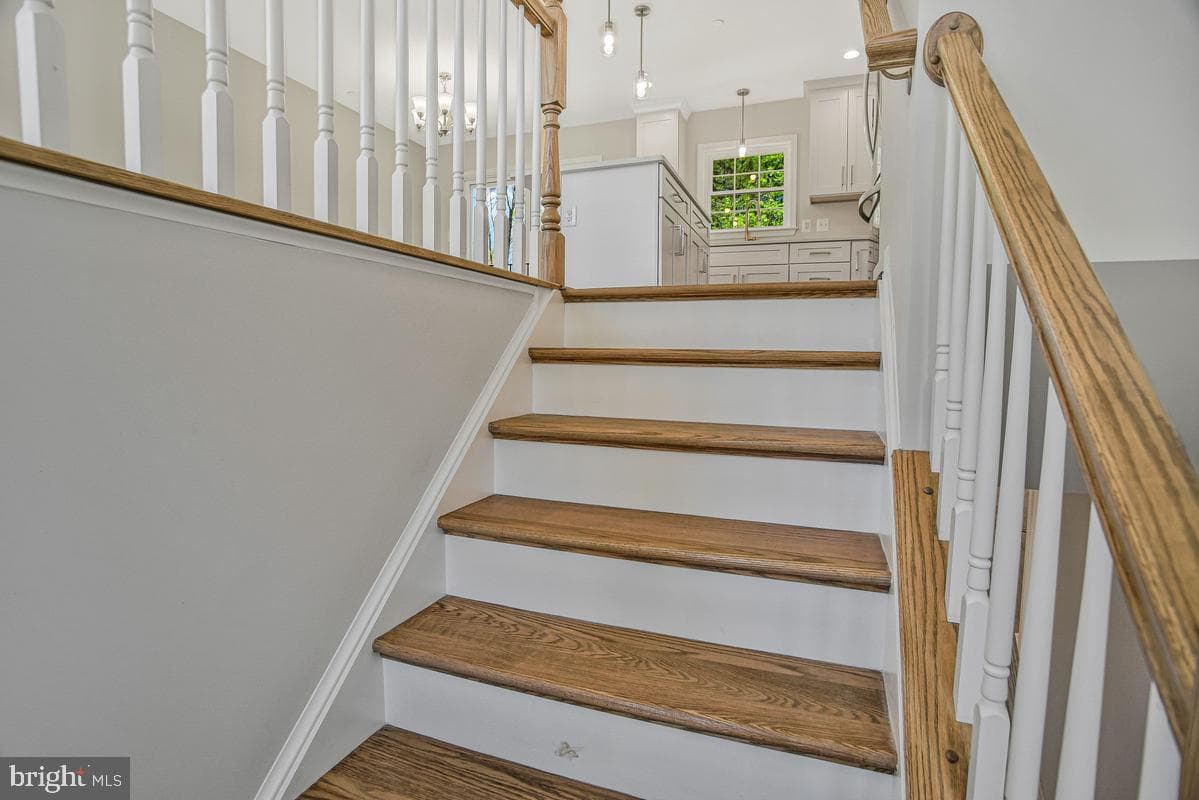 1097 San Angelo Drive photo 34