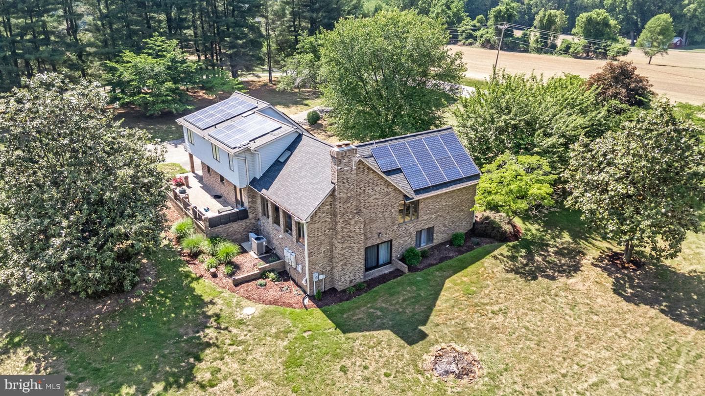 1800 Holland Cliffs Road photo 56