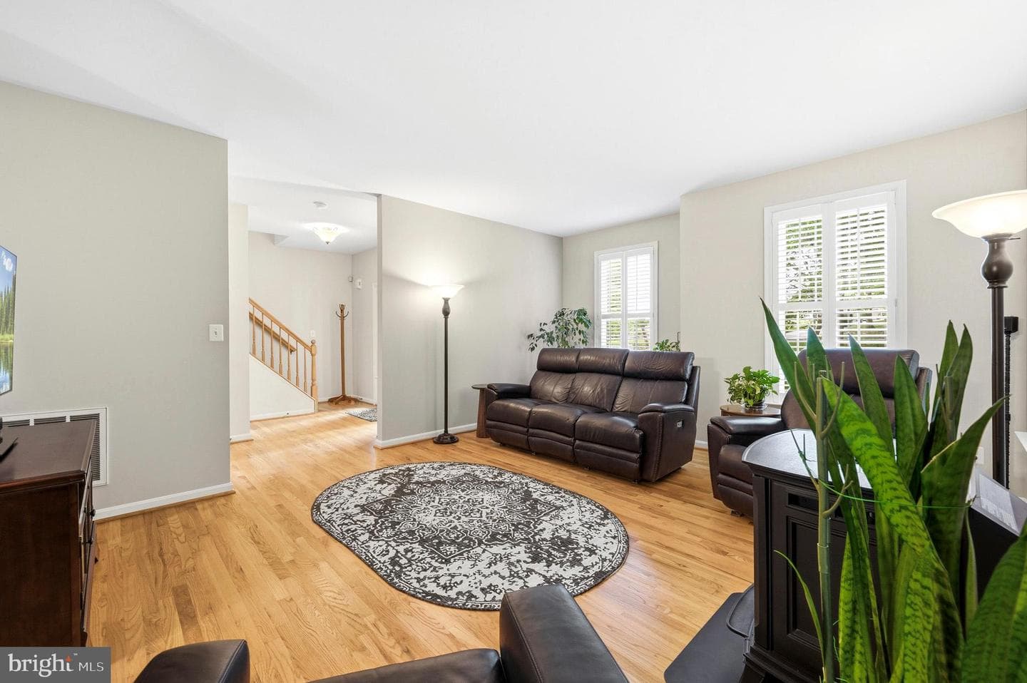 548 Windmill Drive photo 6