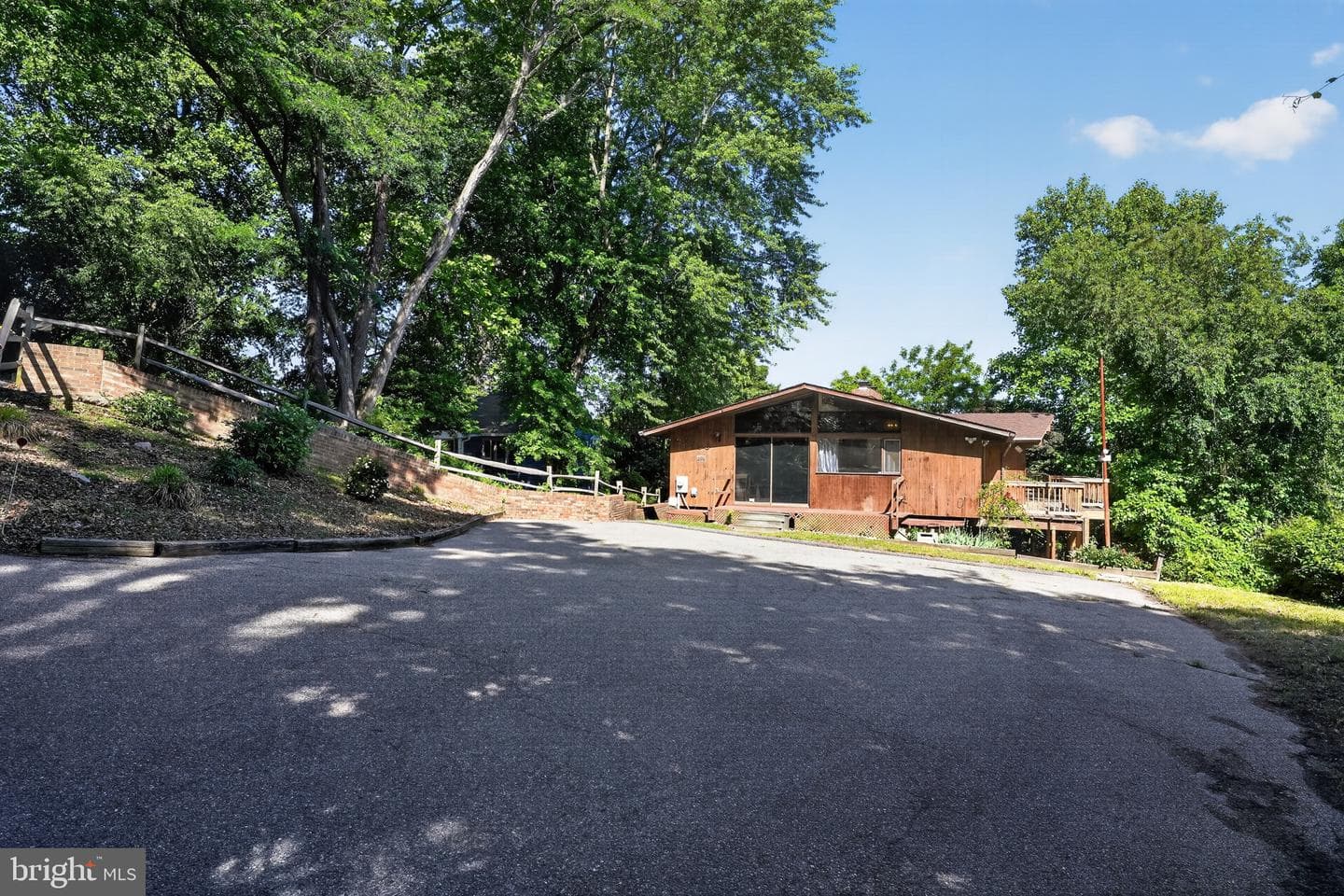 8205 F Street photo 41