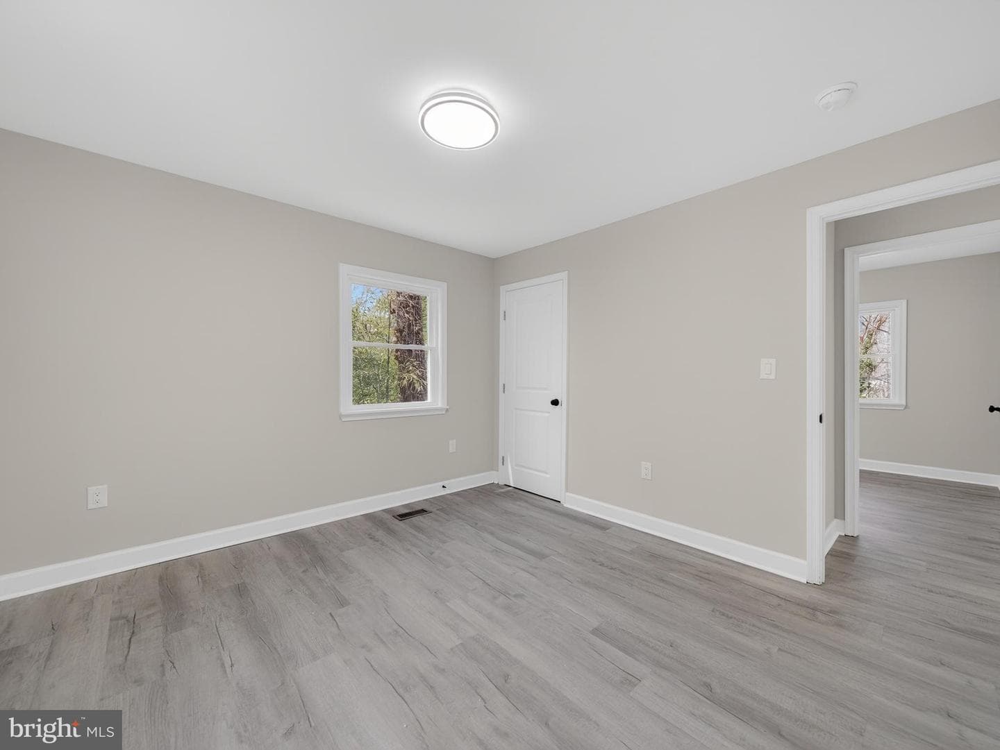 4475 Virginia Avenue photo 23