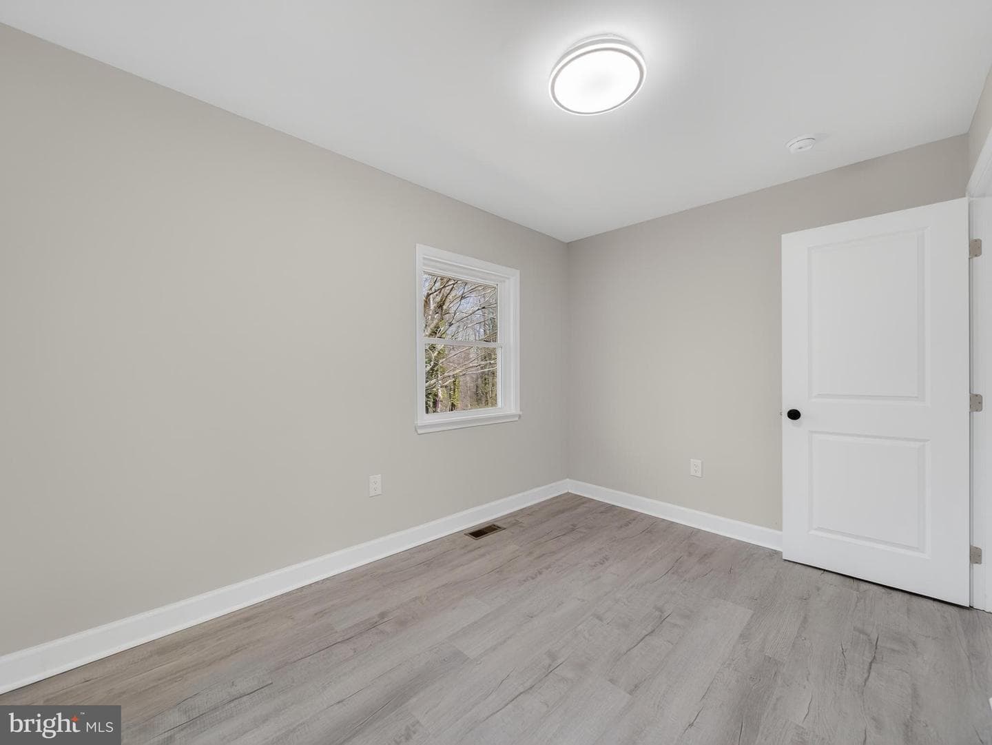 4475 Virginia Avenue photo 27