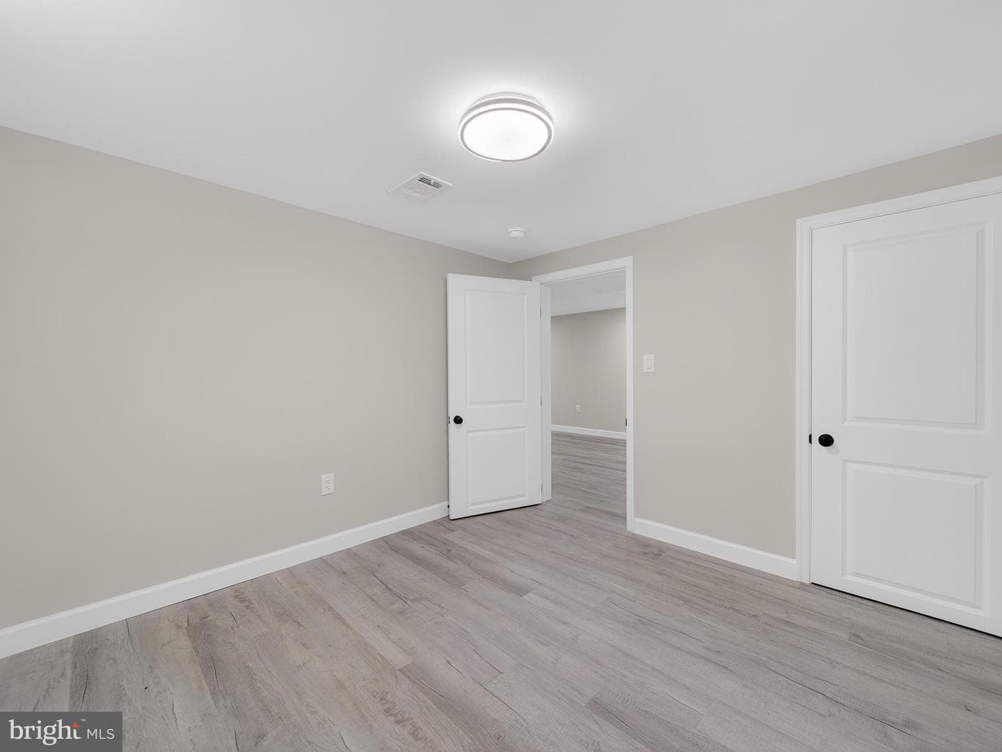 4475 Virginia Avenue photo 38