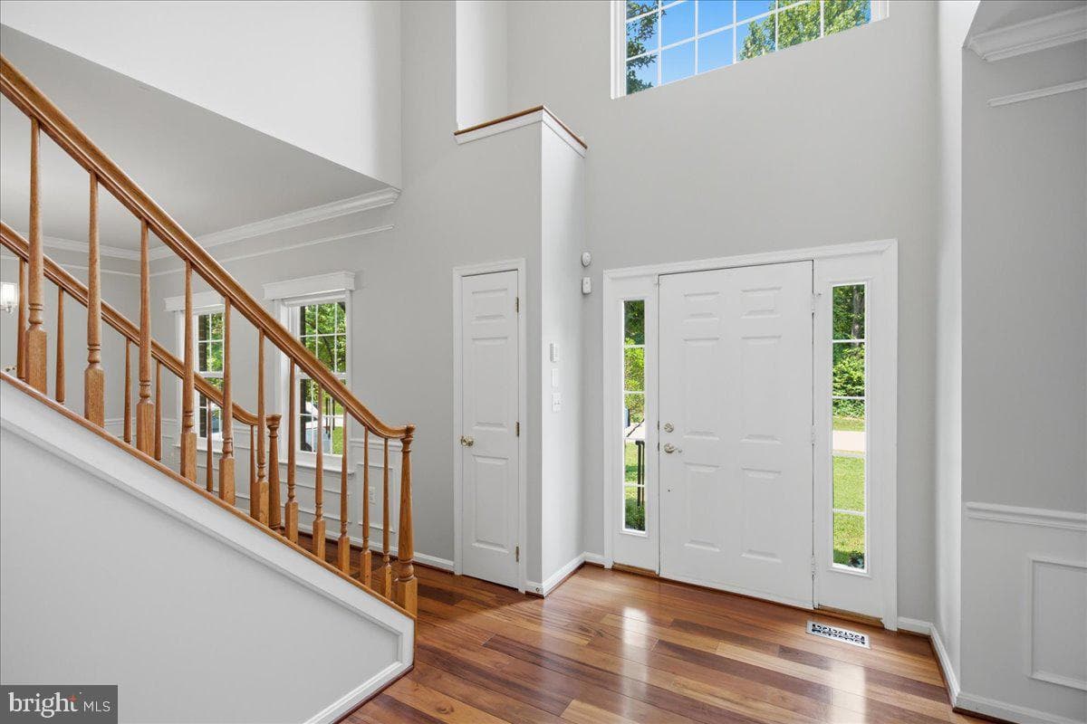 2424 Springbrook Court photo 11