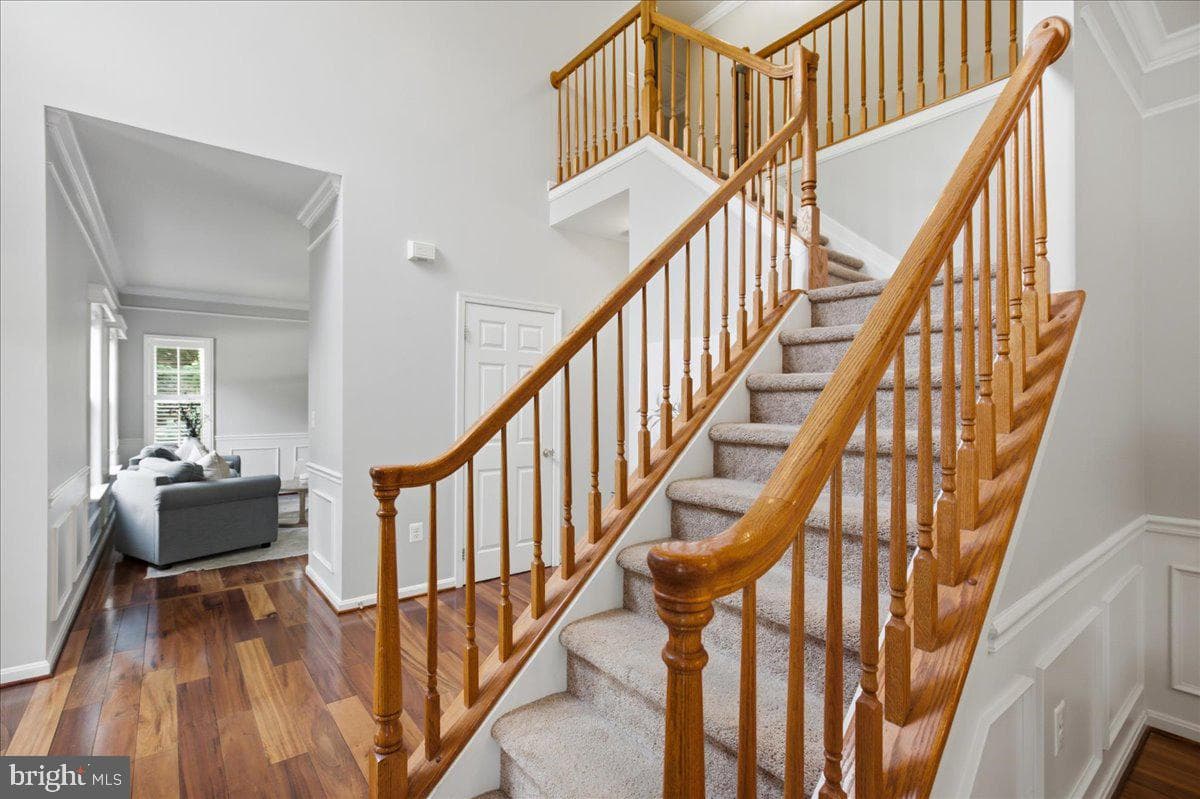 2424 Springbrook Court photo 18