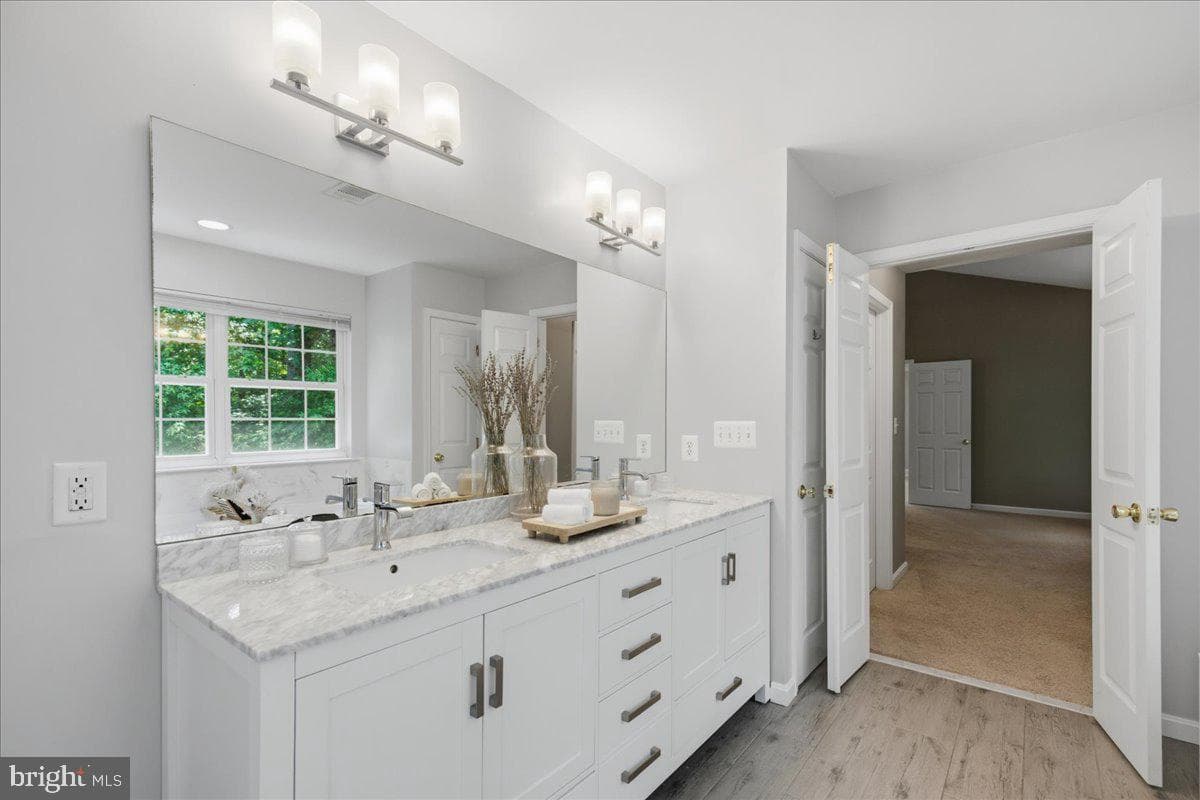 2424 Springbrook Court photo 60