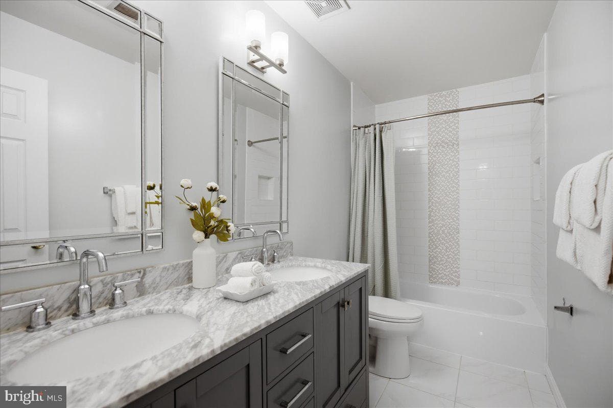 2424 Springbrook Court photo 64