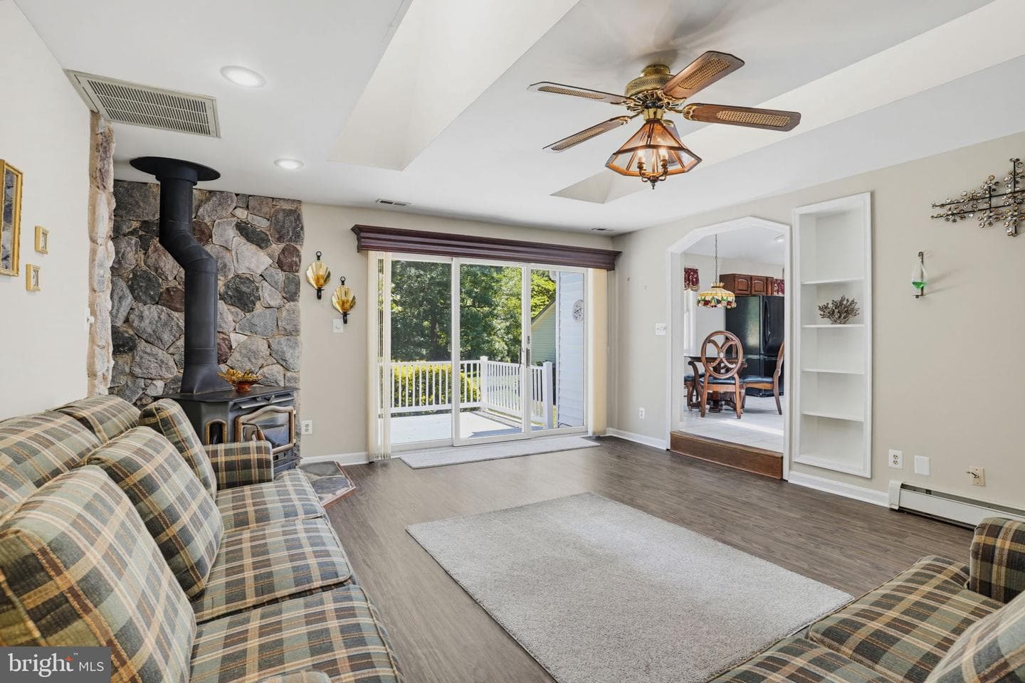 10707 Ward Road photo 5