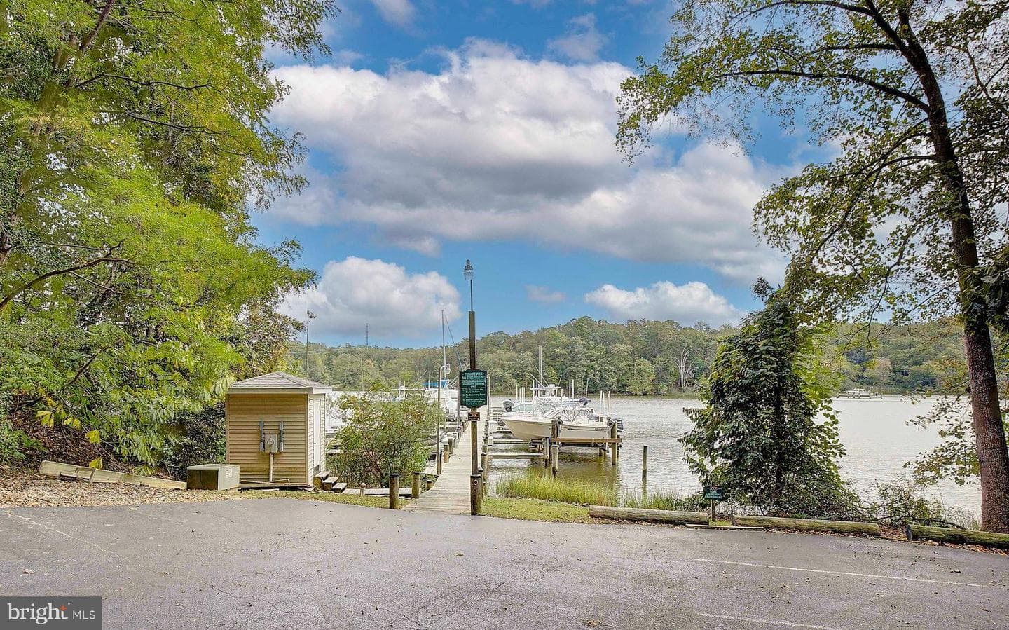 7421 Stone Court photo 4