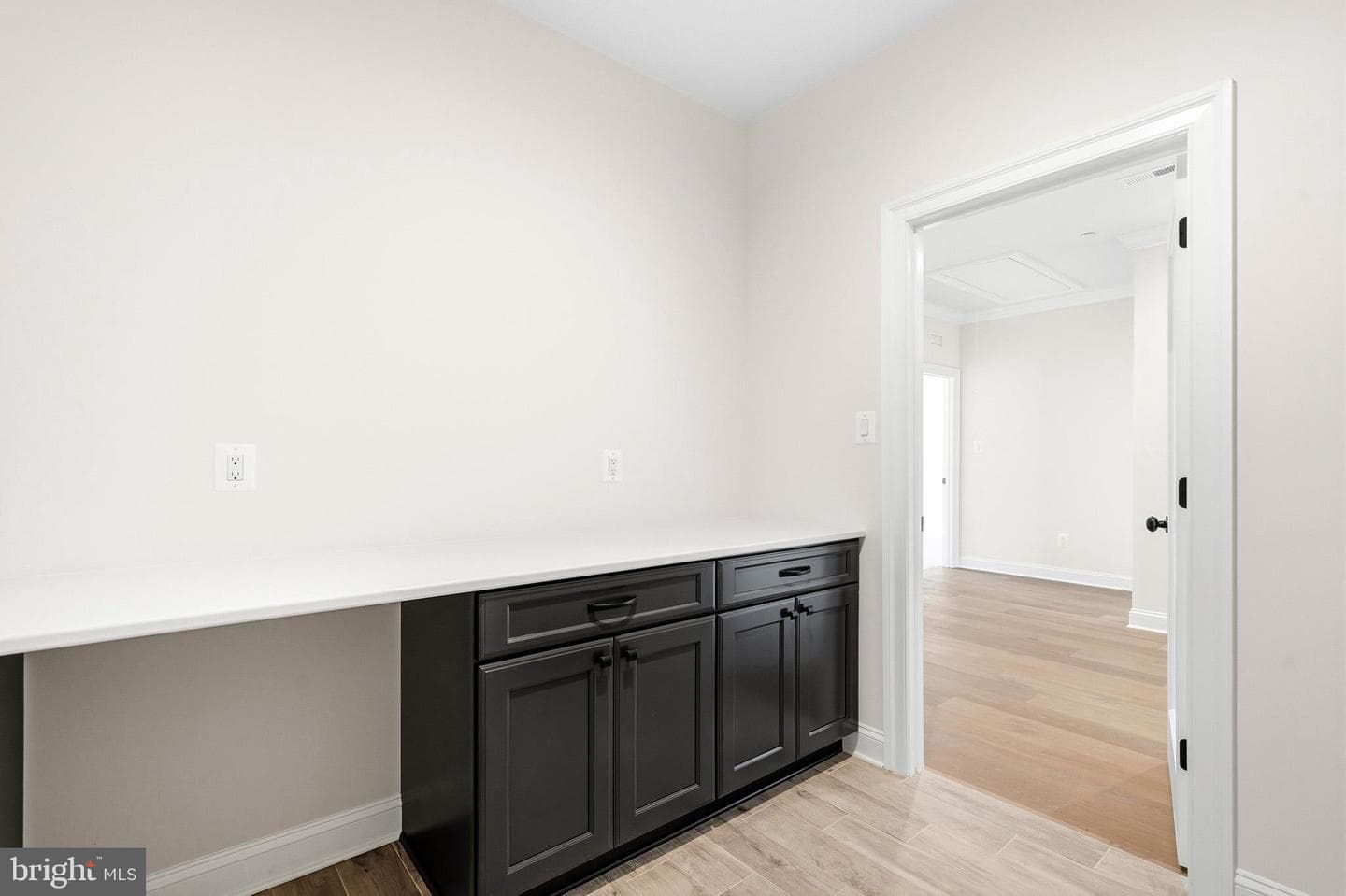 985 Bounty Place photo 25