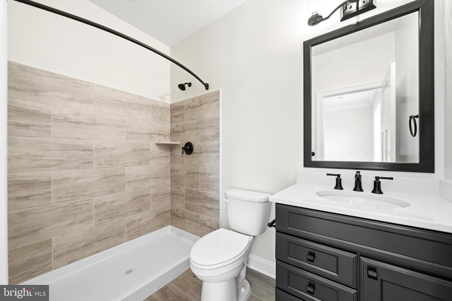 985 Bounty Place photo 33
