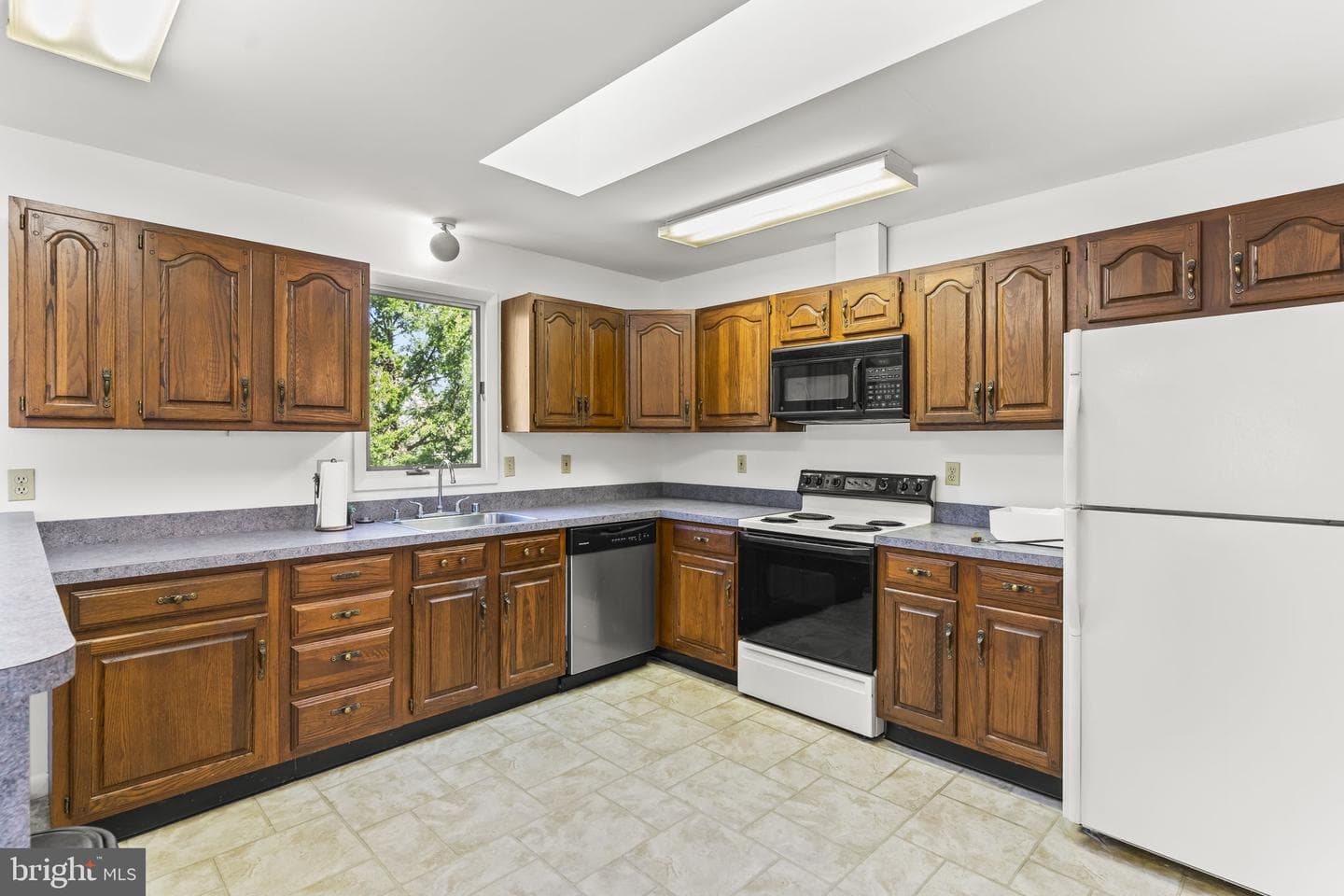 2237 Garrity Rd photo 46