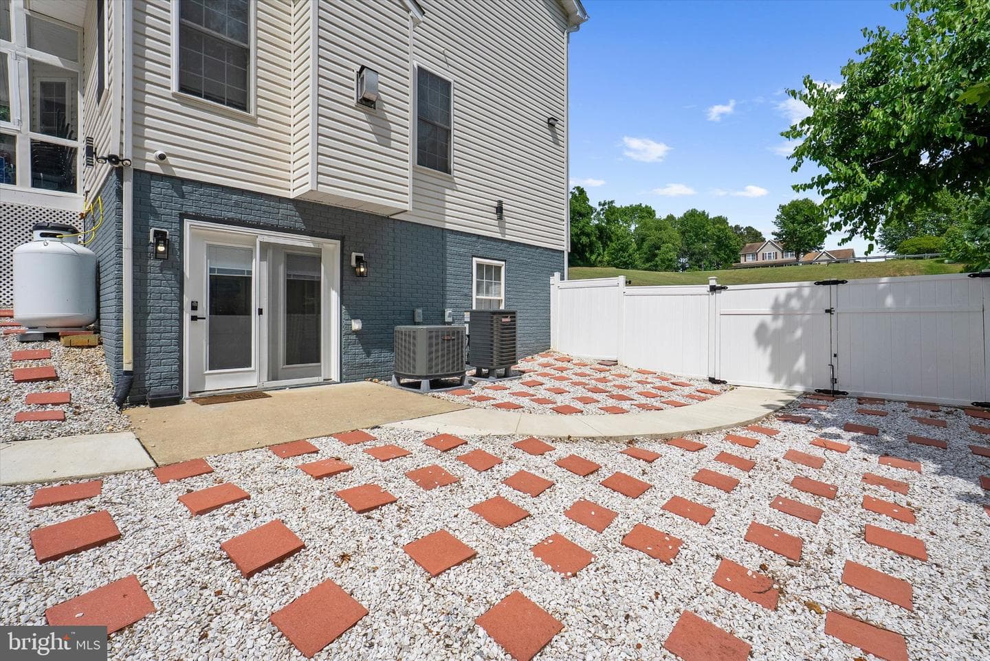 2135 Fireberry Court photo 40