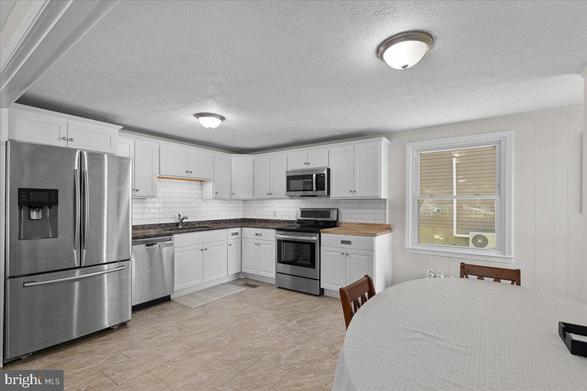 3719 3rd Street photo 15