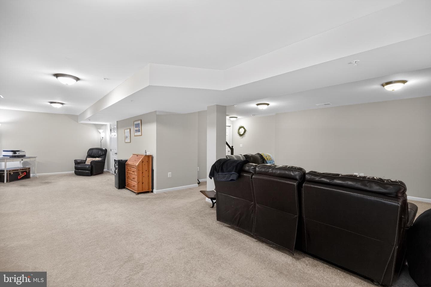 485 Sylvan Place photo 30
