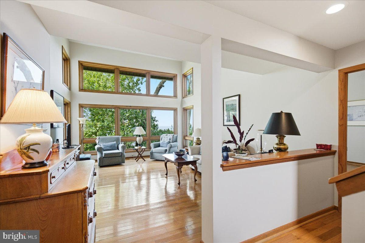 2400 Vern Road photo 20