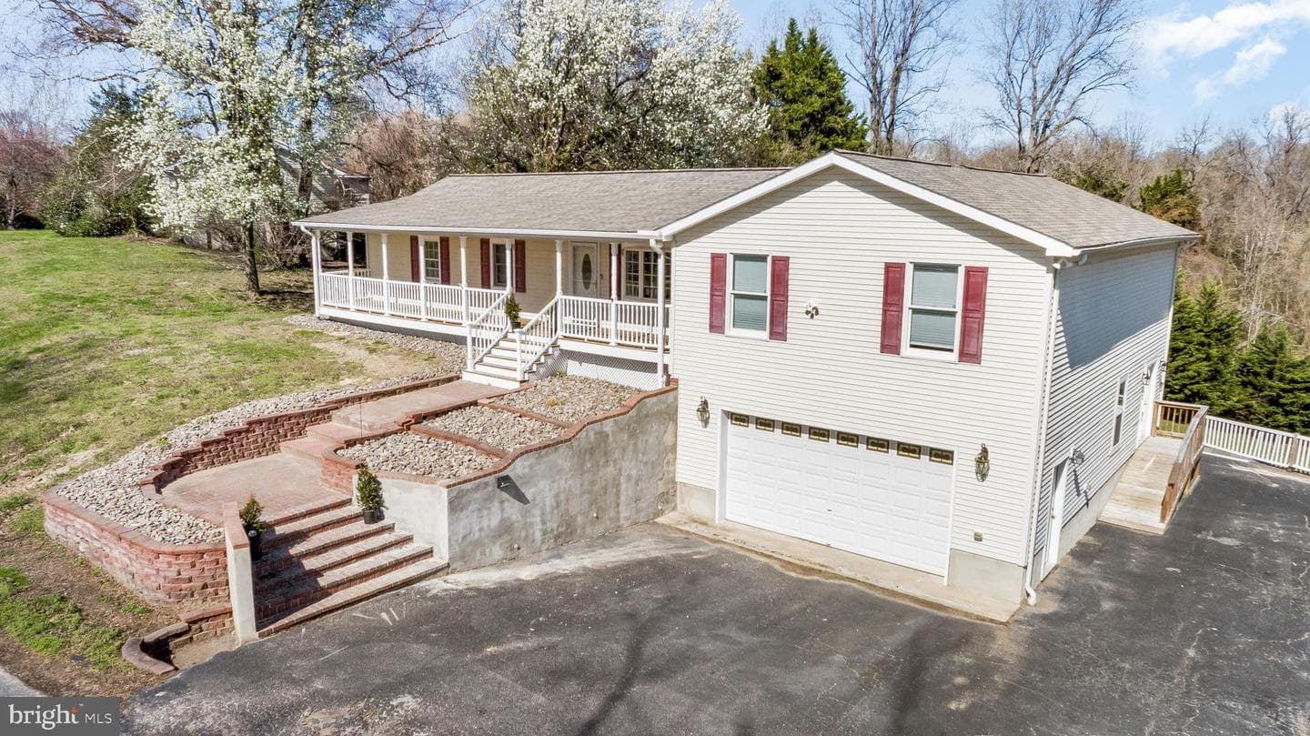 8499 Saint Andrews Drive