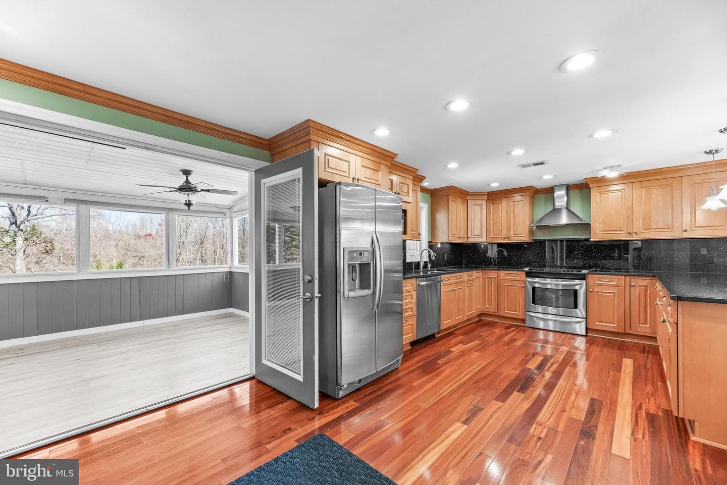 8499 Saint Andrews Drive photo 14