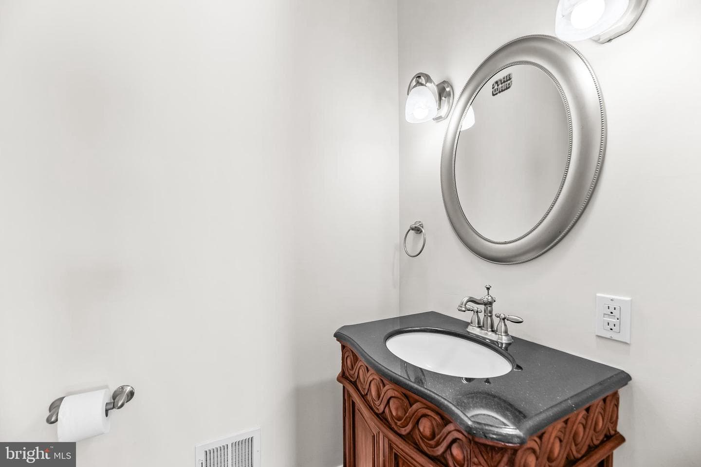 8499 Saint Andrews Drive photo 25