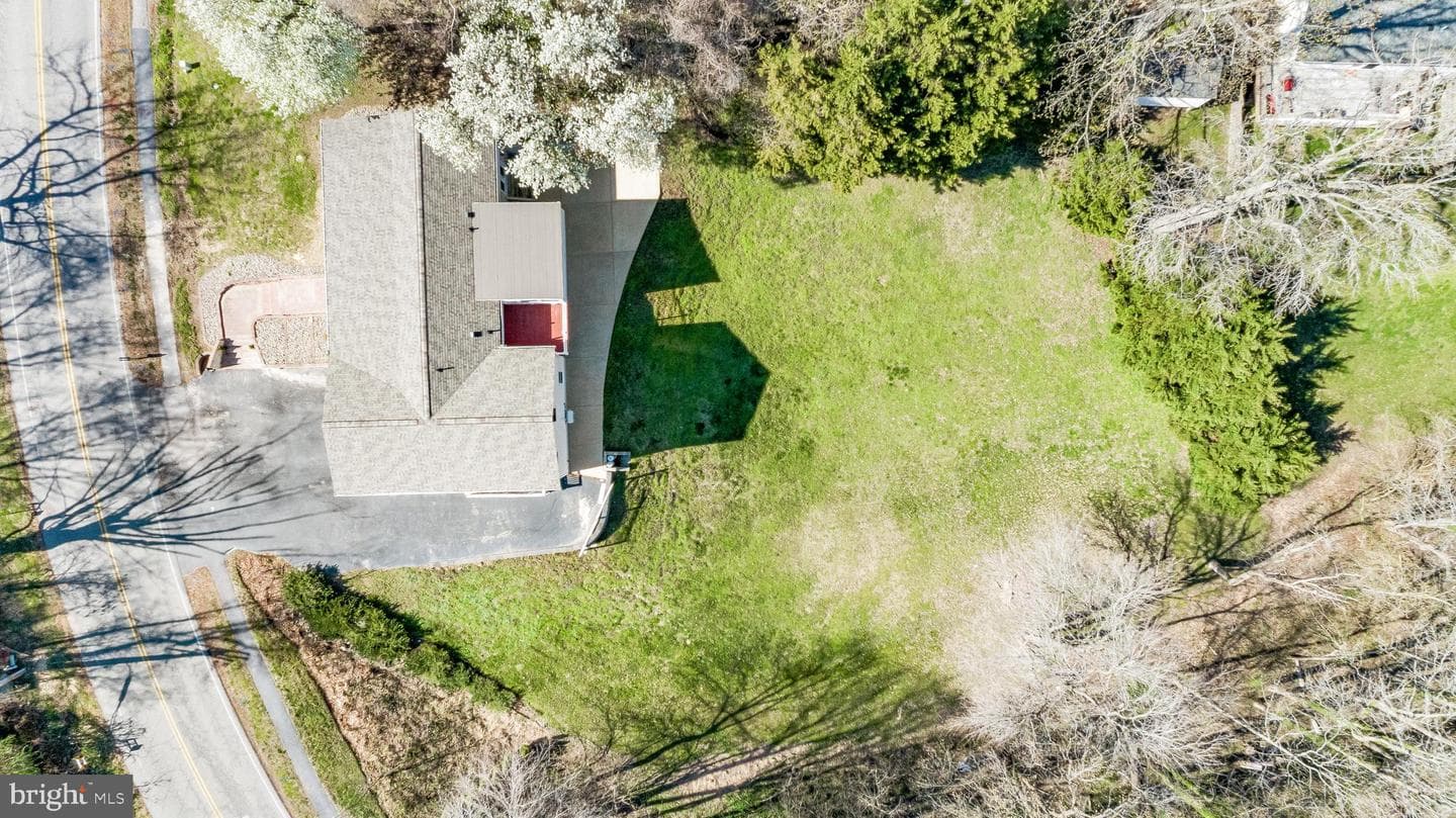 8499 Saint Andrews Drive photo 39