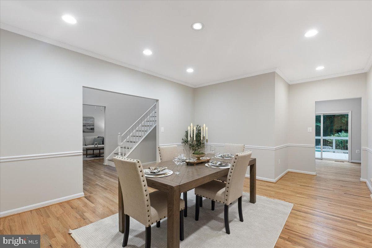 1830 Fenwicke Court photo 18