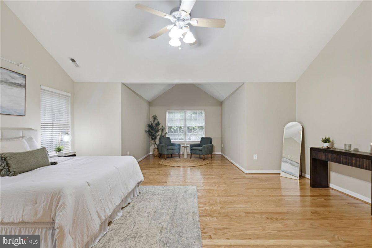 1830 Fenwicke Court photo 35