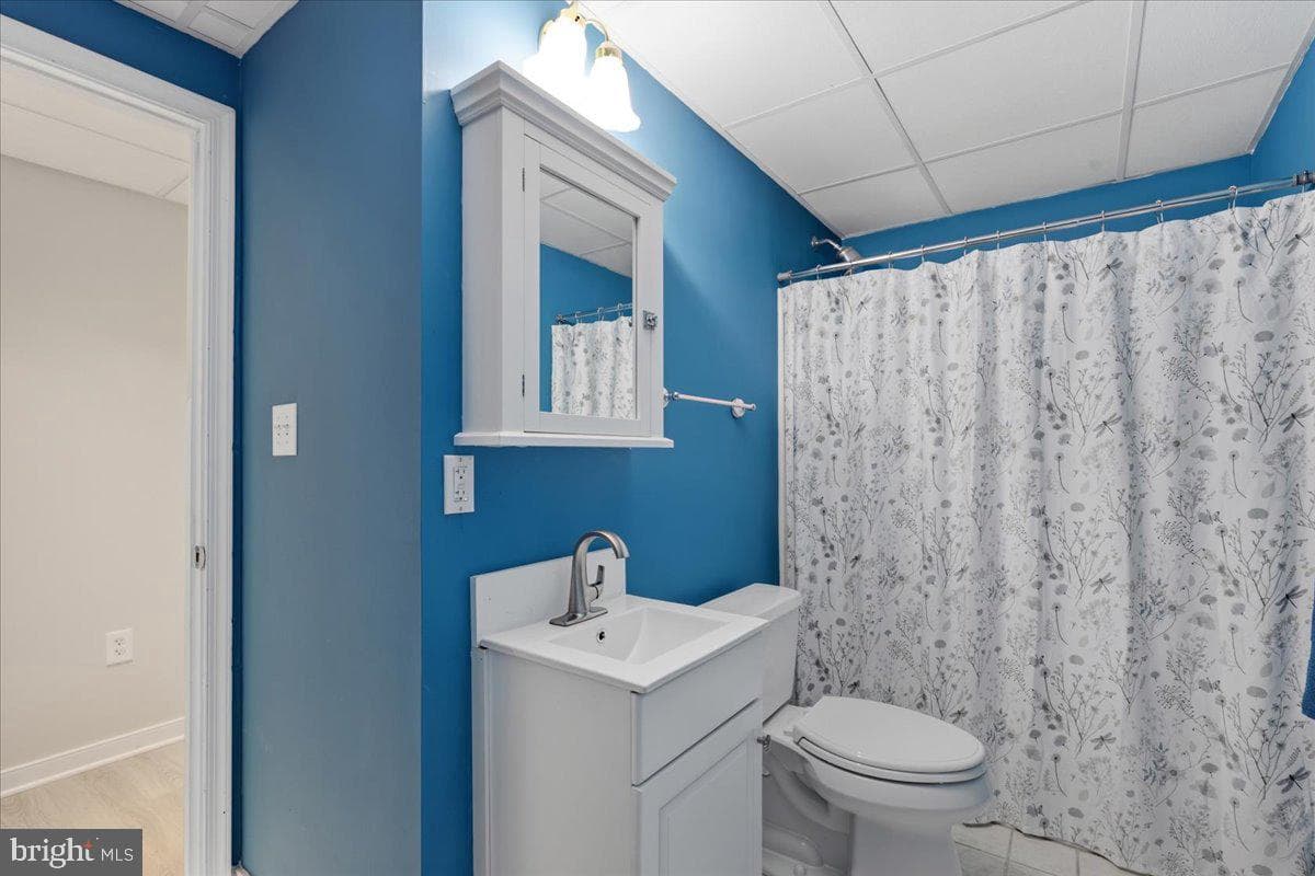 1830 Fenwicke Court photo 56