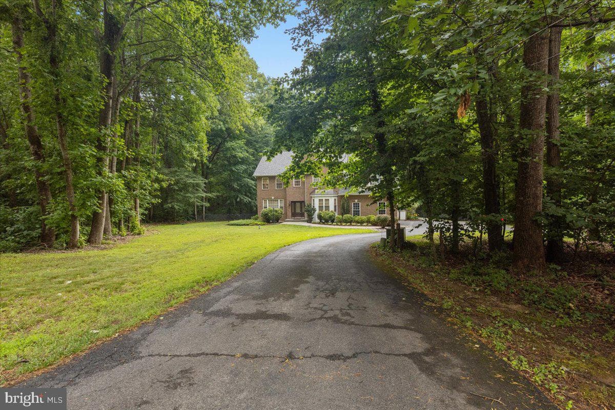 1830 Fenwicke Court photo 64